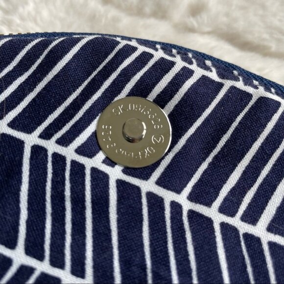 Cartera Designs | Navy Chevron & Goil Foil Cork Leather | Tainted Love Clutch - Picture 8 of 11